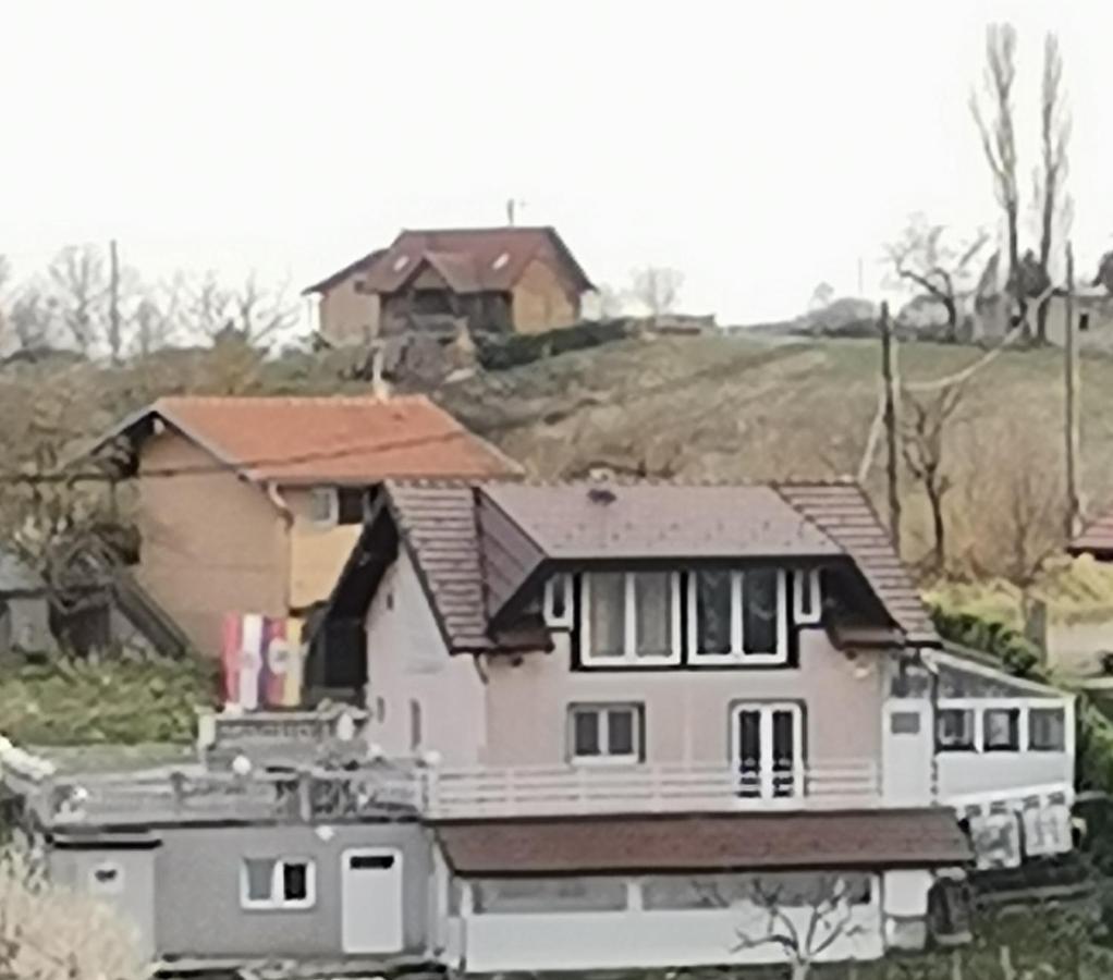 Panorama Apartman Molvice Buitenkant foto